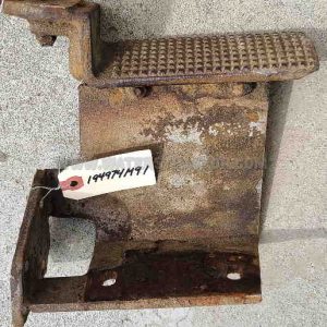 Massey Ferguson Bracket Assy, Right Front Step And Foot Rest