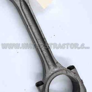 Massey Ferguson Rod, Connecting
