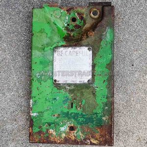 John Deere Cover, Control Support