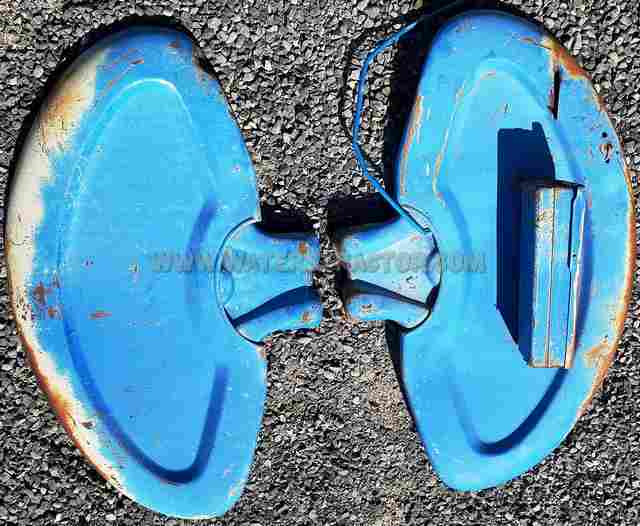 Ford New Holland Fender Set With Brackets