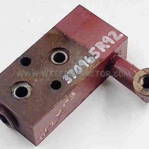 Case IH Internationa Check Valve, Single Acting