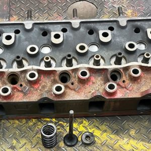 Case IH Internationa Cylinder Head, With Used Valves
