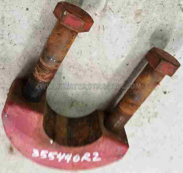 Case IH Internationa Clamp, Rear Wheel Hub